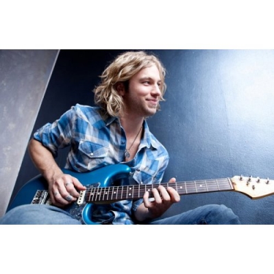Casey James