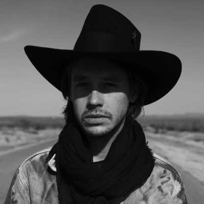 Jonatan Tyler & the Northern Lights