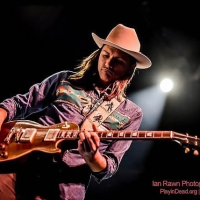 Allmän Betts Band, Duane Betts